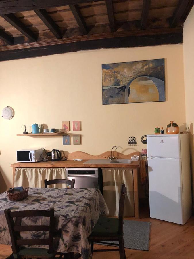 La Casa Del Castellano Hotel Cinzano Eksteriør billede
