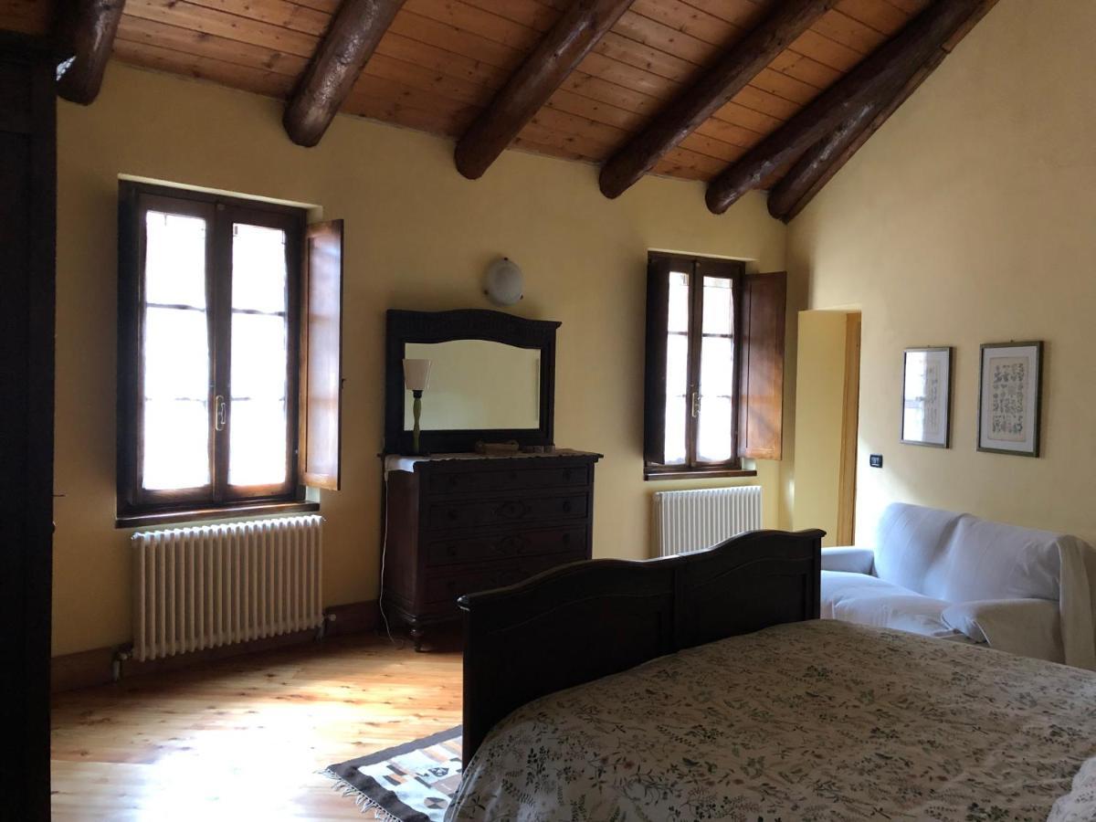 La Casa Del Castellano Hotel Cinzano Eksteriør billede