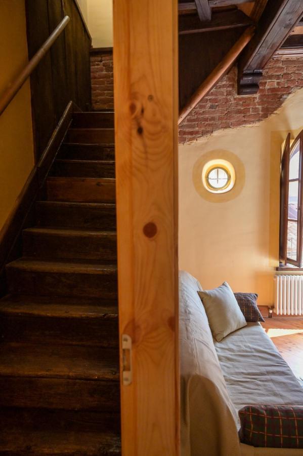La Casa Del Castellano Hotel Cinzano Eksteriør billede